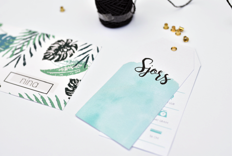 Label geboortekaartjes met hechtring